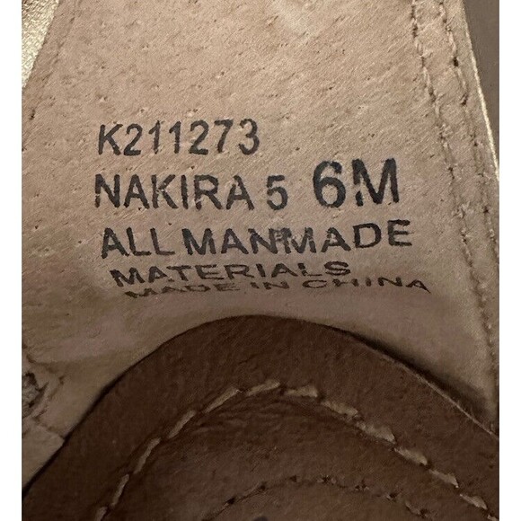 Adam Tucker by Me Too Nikita 5 Gold Open Toe Gladiator CushIoned Sandal Sz 6 EUC - Picture 5 of 7